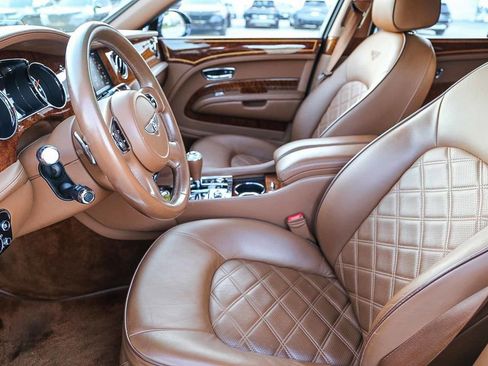Used 2014 Bentley Mulsanne RWD image 18
