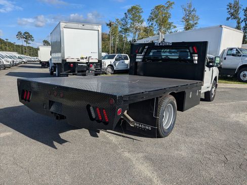 New 2023 Ford F350 XL w/ XL Chrome Package image 4