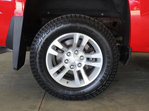 Used 2017 Chevrolet Silverado 1500 LT w/ All Star Edition AWD/4WD image 25