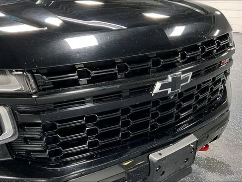 Used 2021 Chevrolet Tahoe Z71 w/ Z71 Off-Road Package AWD/4WD image 29