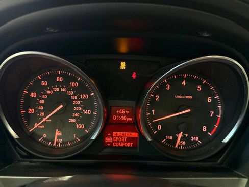 Used 2013 BMW Z4 sDrive35i w/ M Sport Pkg image 31