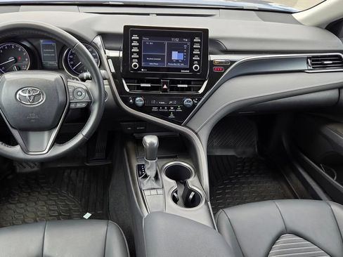 Used 2024 Toyota Camry SE w/ Convenience Package FWD image 12