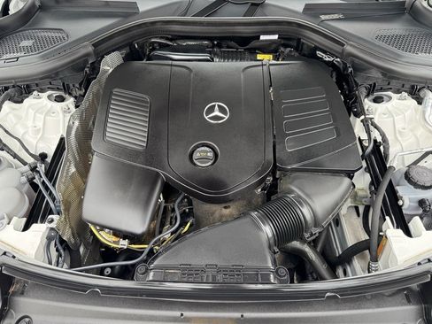 Certified 2025 Mercedes-Benz GLC 300 image 26