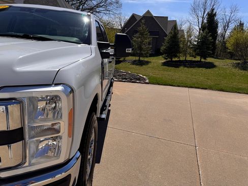 Used 2023 Ford F250 XLT image 24
