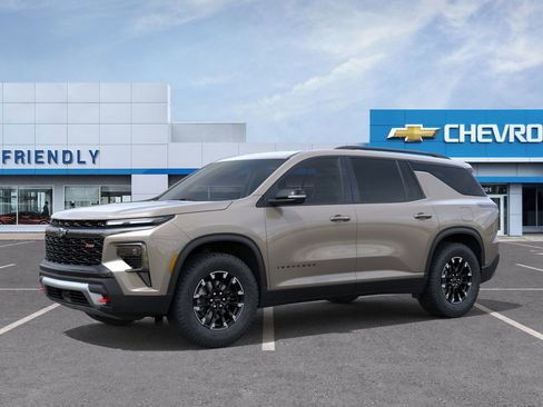 New 2026 Chevrolet Traverse Z71 w/ LPO, Floor Liner Package image 12