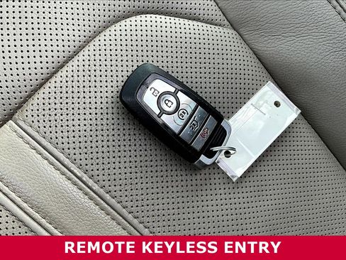 Used 2019 Ford Expedition Limited image 36