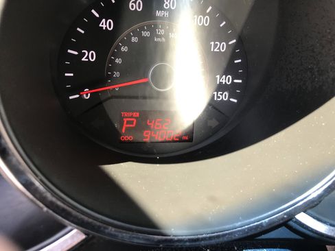 Used 2013 Kia Sorento LX image 15