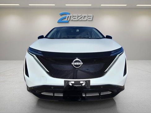 Used 2024 Nissan Ariya AWD image 8