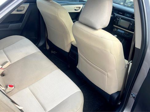 Used 2016 Toyota Corolla LE image 15