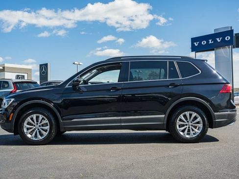 Used 2018 Volkswagen Tiguan SE image 4