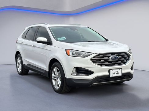 Used 2020 Ford Edge SEL image 9