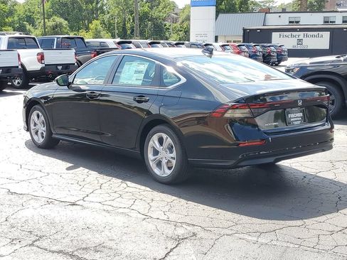New 2026 Honda Accord LX image 4