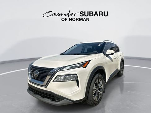 Used 2021 Nissan Rogue SV w/ Premium Package FWD image 1