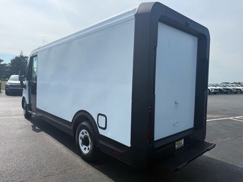 Used 2024 Chevrolet Brightdrop 600 w/ Commercial Equipment Package AWD/4WD image 3