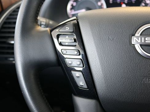 Used 2024 Nissan Armada SL image 46