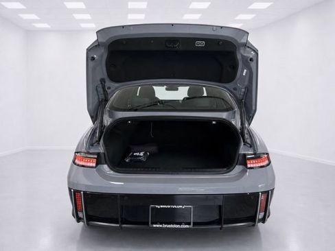 Used 2024 Hyundai Ioniq 6 SE AWD/4WD image 10