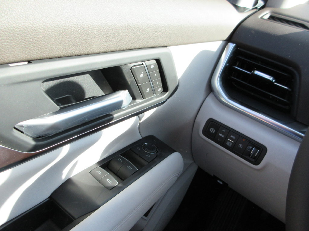 New 2027 GMC Terrain Denali AWD/4WD image 13