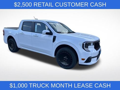 New 2025 Ford Maverick Lobo image 9