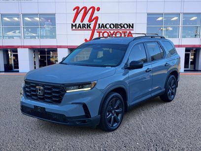 Used 2025 Honda Pilot Sport