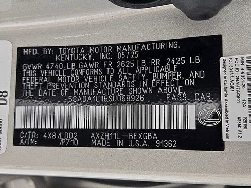 Used 2025 Lexus ES 300h w/ Premium Package FWD image 33