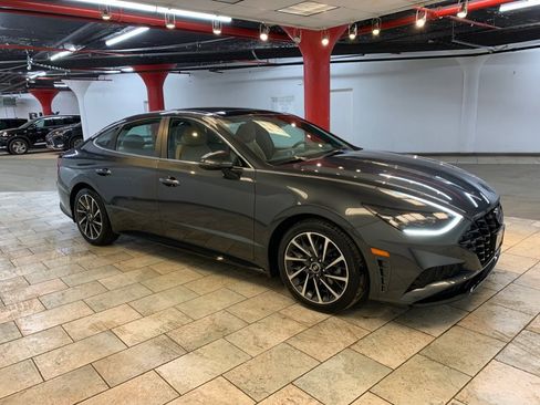 Used 2023 Hyundai Sonata Limited FWD image 10
