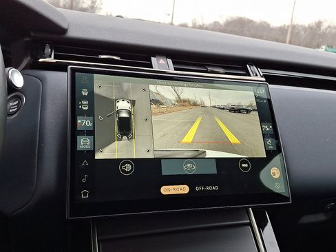 Used 2026 Land Rover Range Rover Velar S image 17