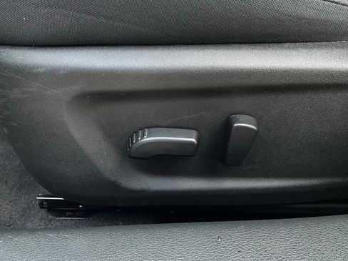 Used 2025 Nissan Altima 2.5 SV image 11