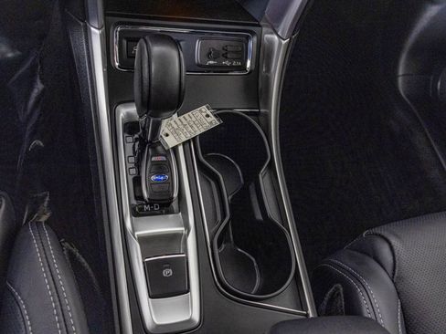 Used 2021 Subaru Ascent Limited w/ Technology Package image 28