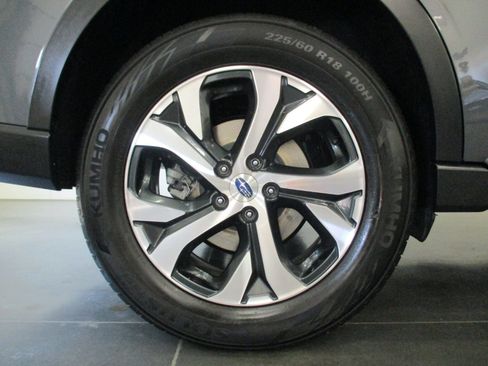 Used 2021 Subaru Outback Limited image 25