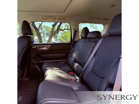 Certified 2026 INFINITI QX80 Pure w/ Cargo Package AWD/4WD image 29