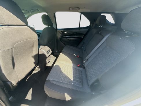 Used 2023 Chevrolet Equinox LT FWD image 23