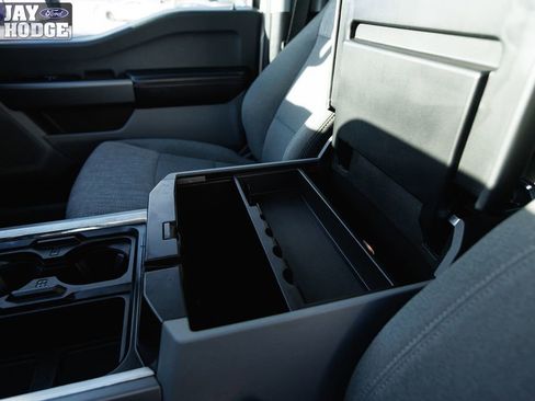 Certified 2025 Ford F450 XLT w/ 360-Degree Camera Package image 24