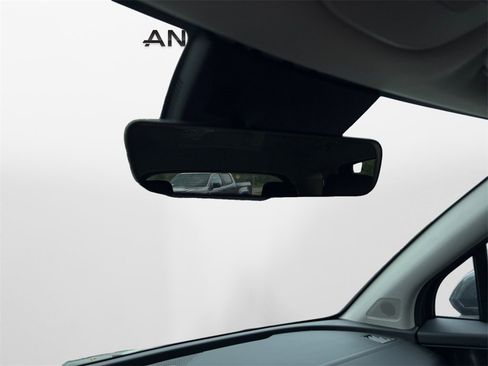 New 2025 Kia Sportage EX image 27