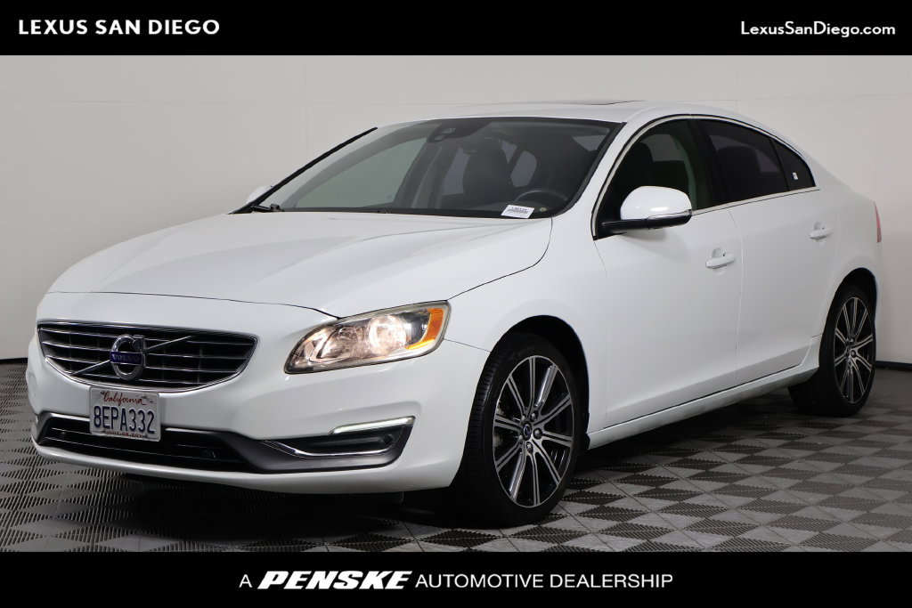 Used 2017 Volvo S60 T5 Inscription FWD image 1
