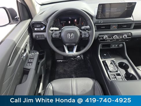 New 2026 Honda Pilot Touring image 24