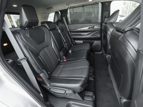 Used 2025 INFINITI QX60 Luxe image 35