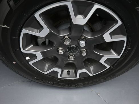 Used 2024 Jeep Gladiator Sport w/ Premium Package image 40