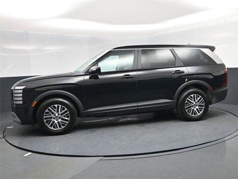 New 2026 Hyundai Palisade SE image 3