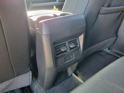 New 2026 GMC Canyon Elevation w/ Convenience Package image 27