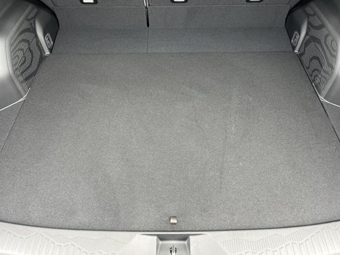 Used 2025 Subaru Forester AWD/4WD image 11