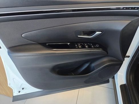 Used 2024 Hyundai Tucson Limited image 14