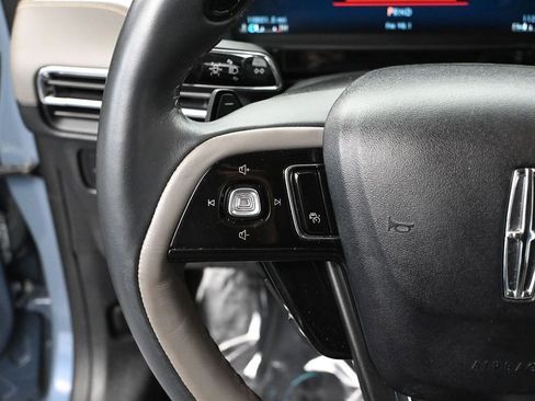 Used 2023 Lincoln Corsair Reserve w/ Jet Appearance Package image 27