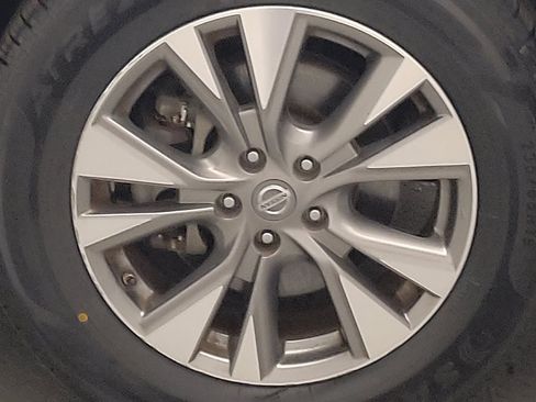 Used 2018 Nissan Murano SV FWD image 31