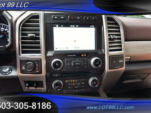 Used 2017 Ford F350 Platinum w/ Platinum Ultimate Package AWD/4WD image 22