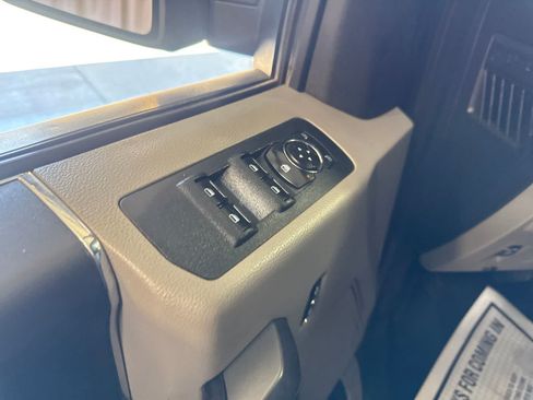 Used 2019 Ford F150 XLT RWD image 18