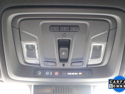 Used 2025 Chevrolet Silverado 2500 ZR2 w/ Technology Package image 27