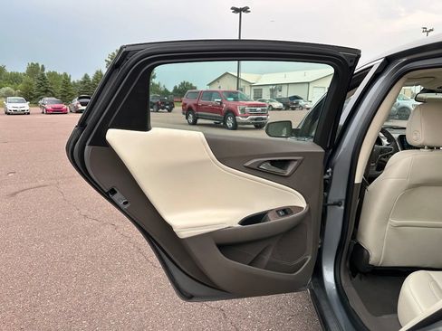 Used 2024 Chevrolet Malibu LT FWD image 21