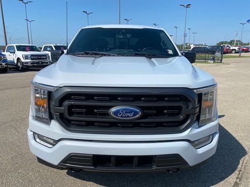 Used 2021 Ford F150 XLT w/ Equipment Group 302A High AWD/4WD image 9
