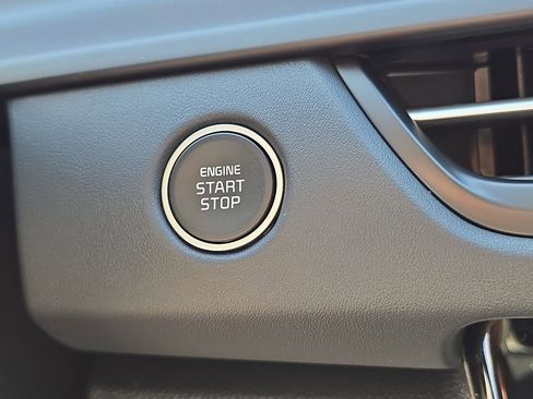 New 2026 Kia Seltos EX image 27