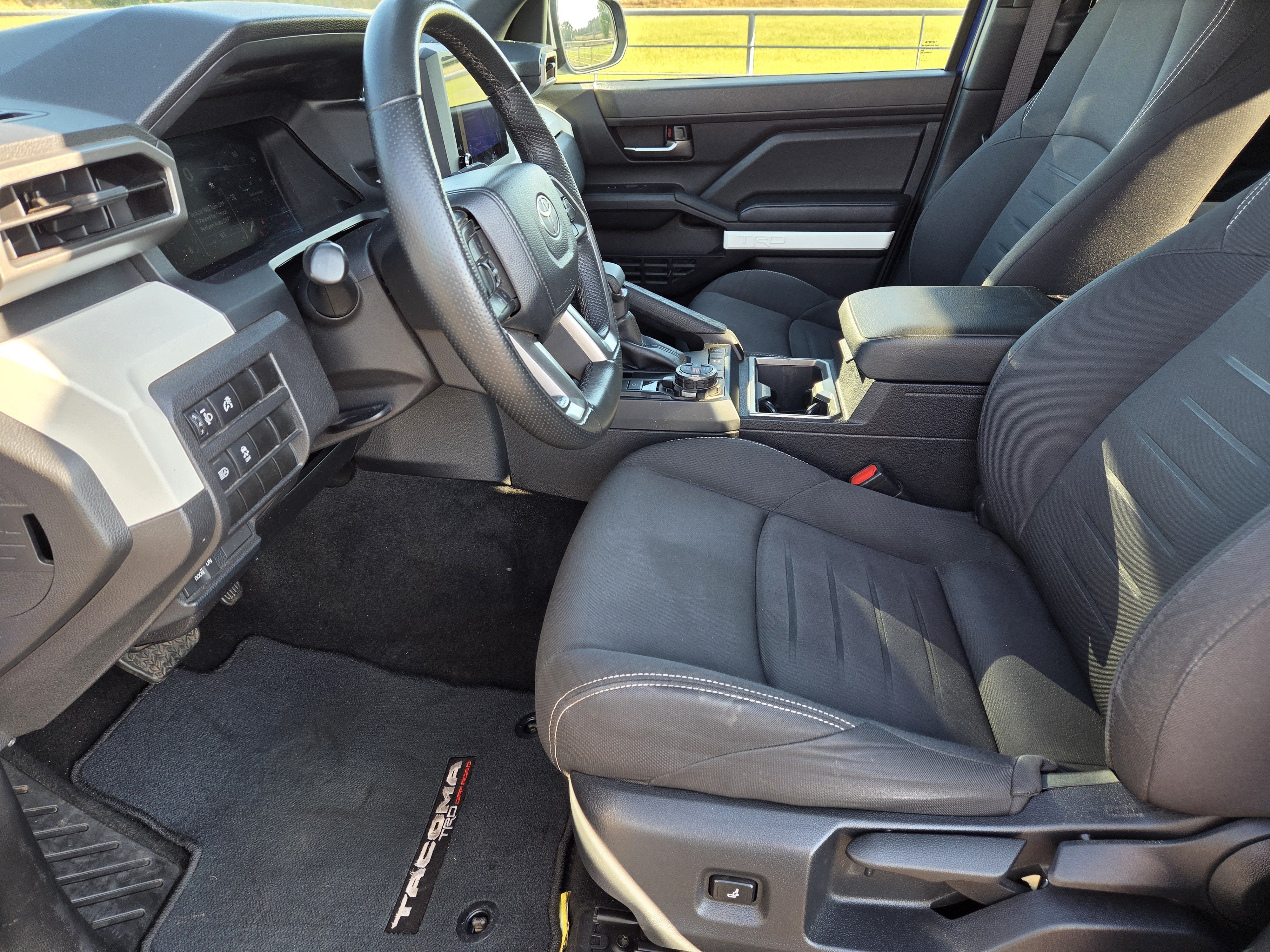Used 2024 Toyota Tacoma TRD Off-Road AWD/4WD image 26